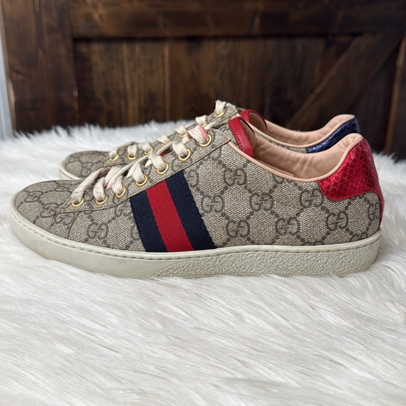 GUCCI Ace GG Monogram Sneakers - Picture 2 of 16